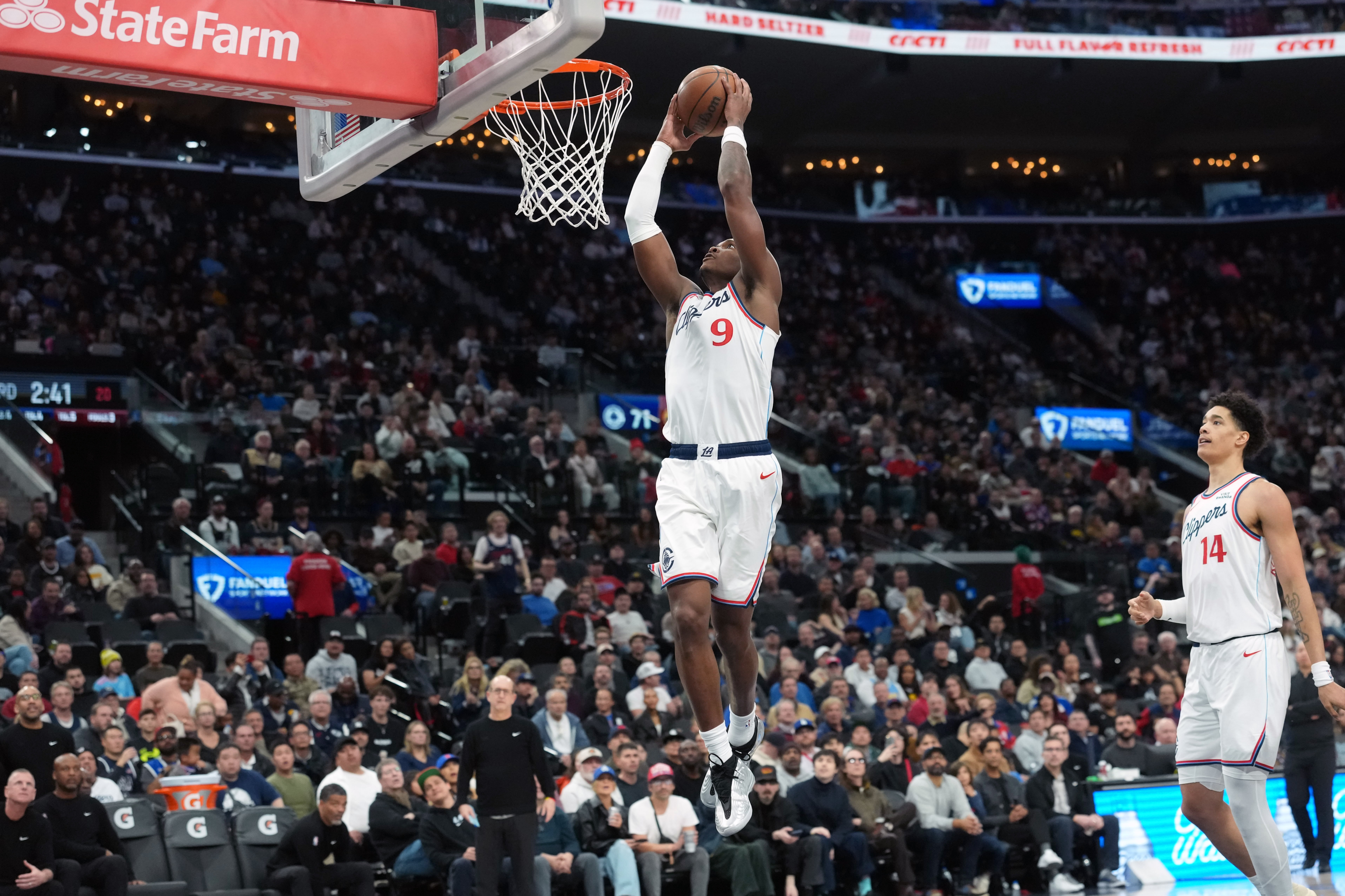 开云-相爱相杀！马瑟林：内史密斯根本防不住我 扣篮后我得让他知道