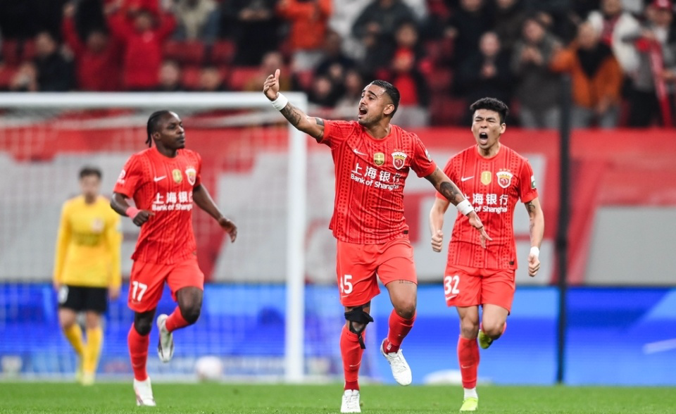 开云-积分变为负2分！海港4-1获中超首胜 送西海岸2连败 武磊替补双响