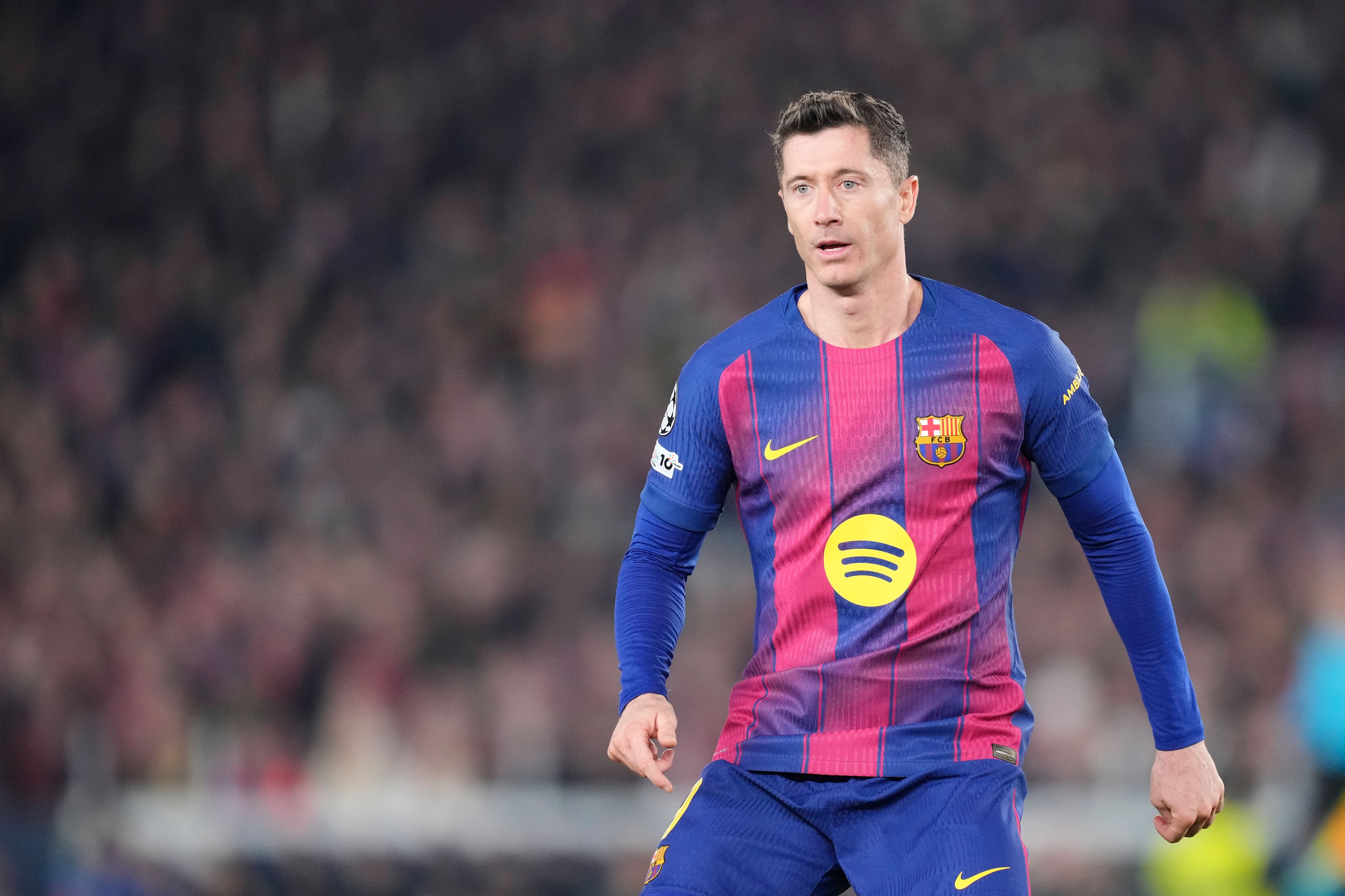 开云-罗马诺：莱万很快决定俱乐部和国家队未来，巴萨提供1年合同+降薪